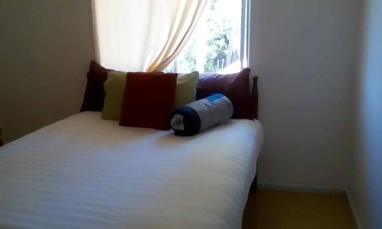 Aloft Airport Accommodation Fua'amotu Exterior foto